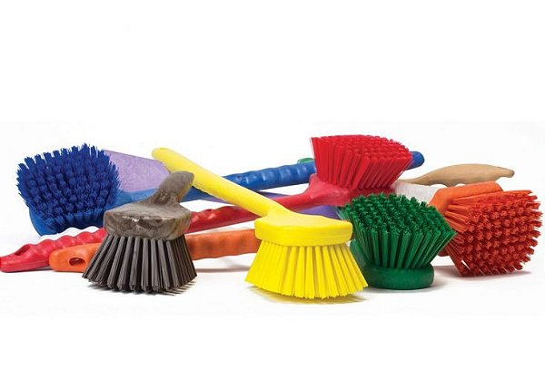 Castor - Escova Multiuso Punho Longo Cerdas Médias - Vermelha 4102R 1 Castor - Escova Multiuso Punho Longo Cerdas Médias - Vermelha 4102R